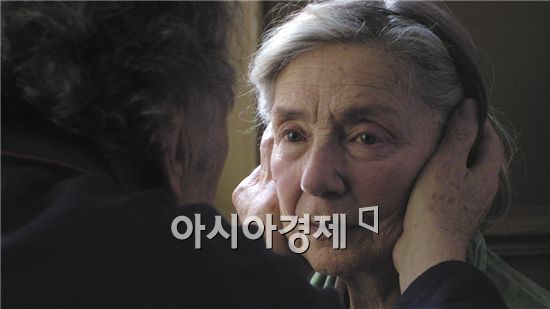 미카엘 하네케 '아무르' 65회 칸 황금종려상...'돈의 맛''다른나라에서' 수상 실패