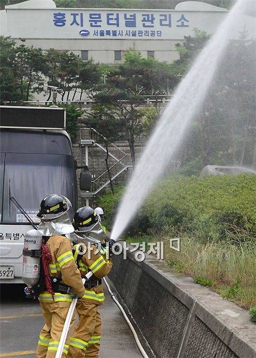 [포토] 서울시, 홍지문터널 화재대비 훈련 실시 
