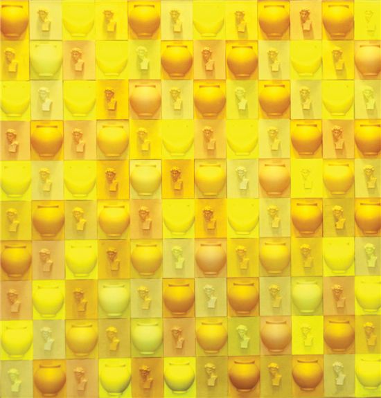 시·공합일-파라다이스, 100x100cm 캔버스 위에 한지, 도자기 위에 아크릴 채색, 2012 