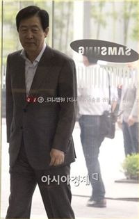 삼성, 최지성-권오현-이재용 삼각편대로 경제위기 돌파