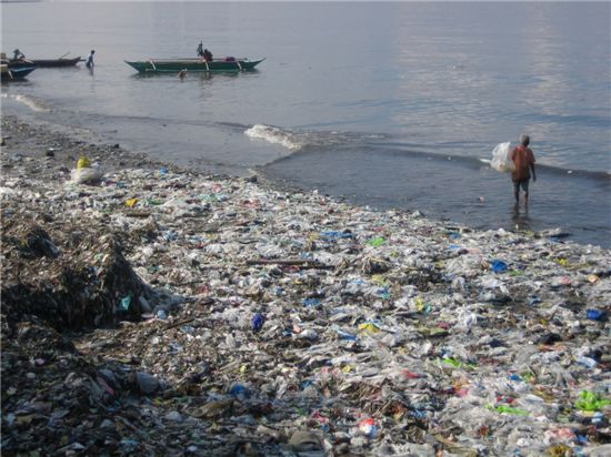 '썩는 플라스틱'이 지구오염 해결사
