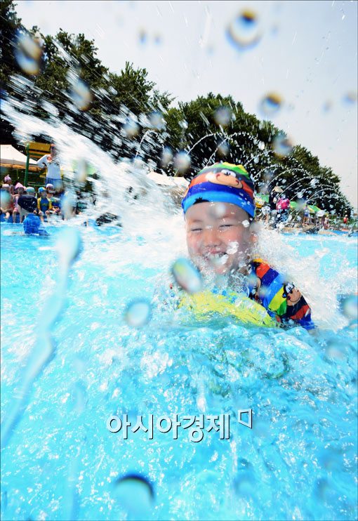 [포토] "물놀이장이라도 좋네~"