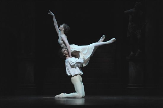 (Brimingham Royal Ballet 사진 : Roy Smiljanic)