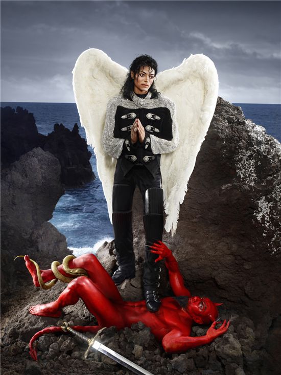 Archangel Michael _ And No Message Could Have Been Any Clearer (2009)ⓒ David LaChapelle Fred Torres Collaborations