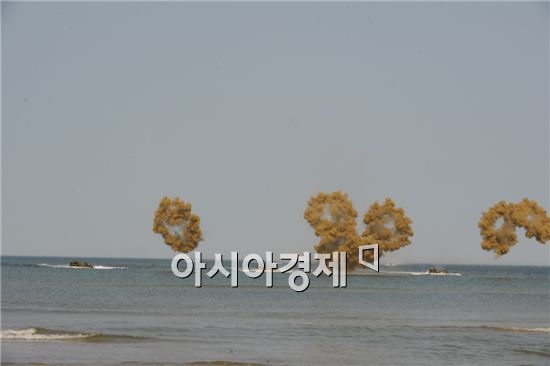 해병대의 해안양륙 군수지원훈련