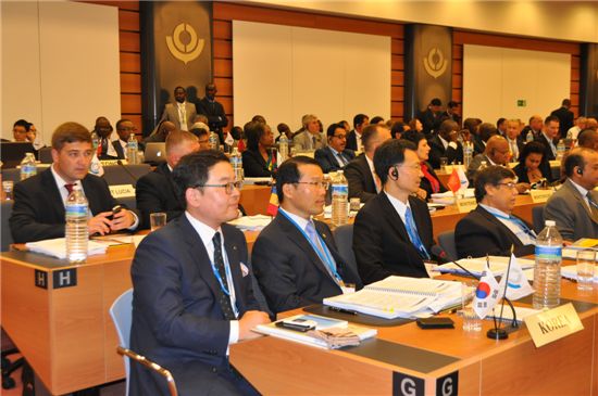 세계관세기구(WCO) 총회’에 참석한 주영섭(앞줄 왼쪽에서 두번재) 관세청장 