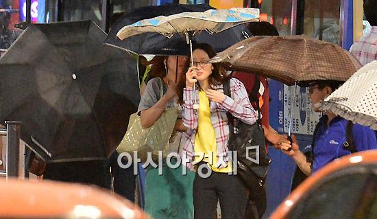 [포토] 어머 내 우산