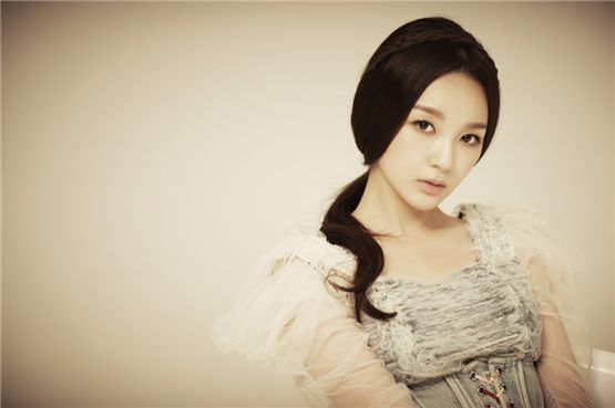 Davichi Kang Min-kyung to join final cast of new KBS drama