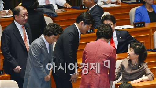[포토] 19대 국회 개원식 참석한 박근혜