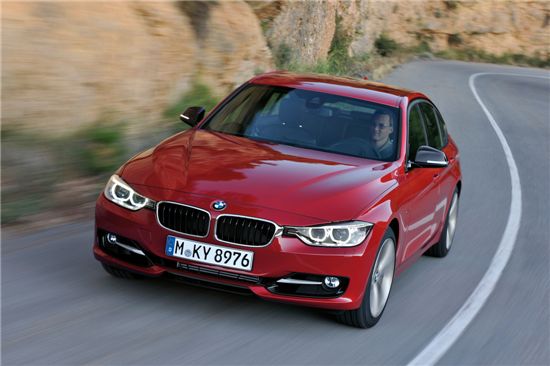 BMW 뉴 3시리즈 스포츠라인