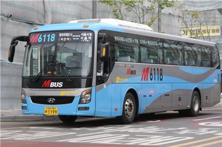 경기, 인천 등 수도권과 서울역을 오가는 광역버스인 M버스.