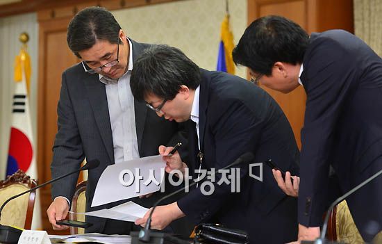 [포토] 호우 현황 보고받는 기상청장