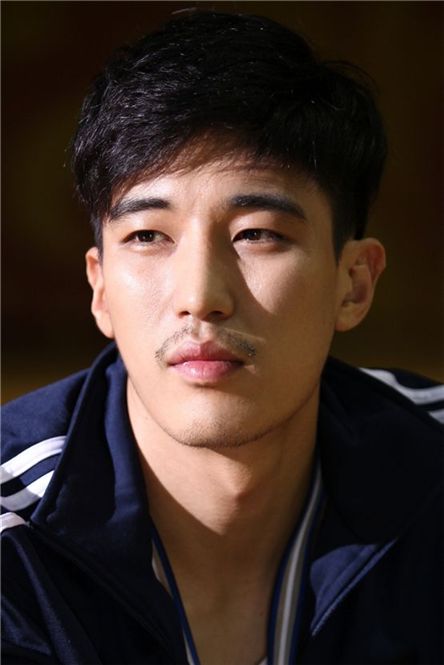 Kang Kyung-jun [3HW]