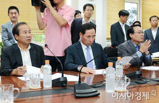 [포토] '프로야구 사장들의 머릿속엔?'