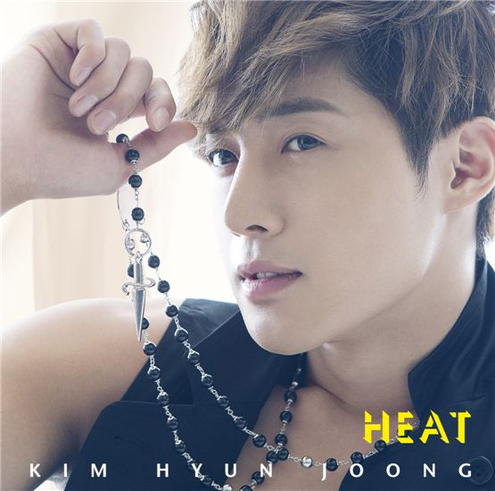 Kim Hyun-joong heats up Oricon's weekly chart with 2nd single