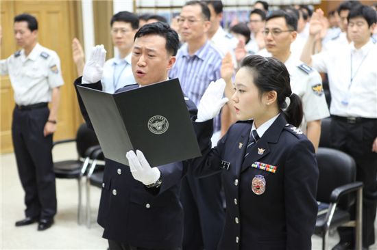 ‘각자 내기’ 운동 펼치는 충남경찰들