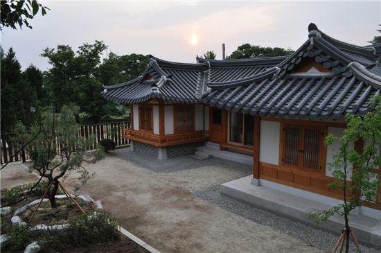 강남거주자 90% "한옥, 직접 살기 위해 사겠다"