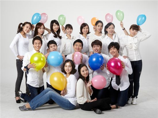 삼성그룹이 2012년도 하반기 대학생 기자단 모집에 나섰다. 