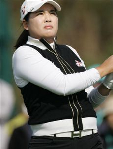 [에비앙] 박인비, 공동선두 "이번에는 기필코~"