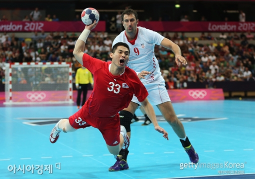 [올림픽]男 핸드볼, 헝가리에 역전패···8강행 적신호