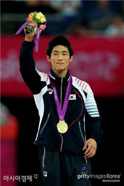 [올림픽]'도마의 신' 양학선, 한국 체조 사상 첫 금메달 획득(종합)