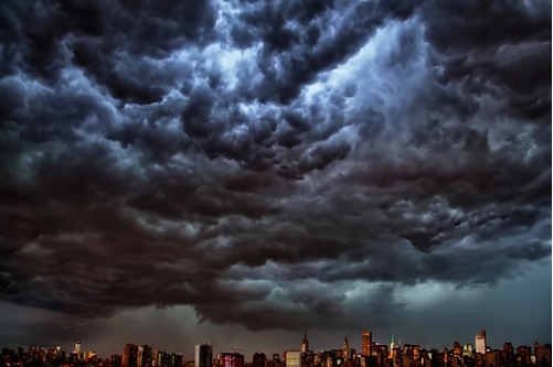 뉴욕 공포 구름(출처: 온라인 커뮤니티) 