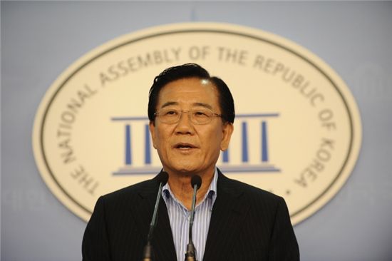 박준영 전남도지사, 민주당 대선 경선 후보 사퇴