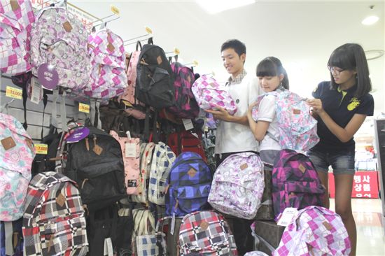 롯데마트, 가을 신학기 맞이..'신학기용품 기획전'