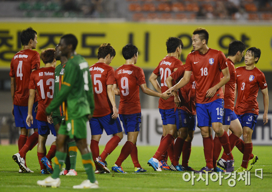 한국, 9월 FIFA 랭킹 두 계단 상승 27위…일본은 23위