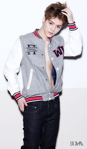 EXO-M's LU HAN poses for a profile picture on the group's official website. [SM Entertainment]