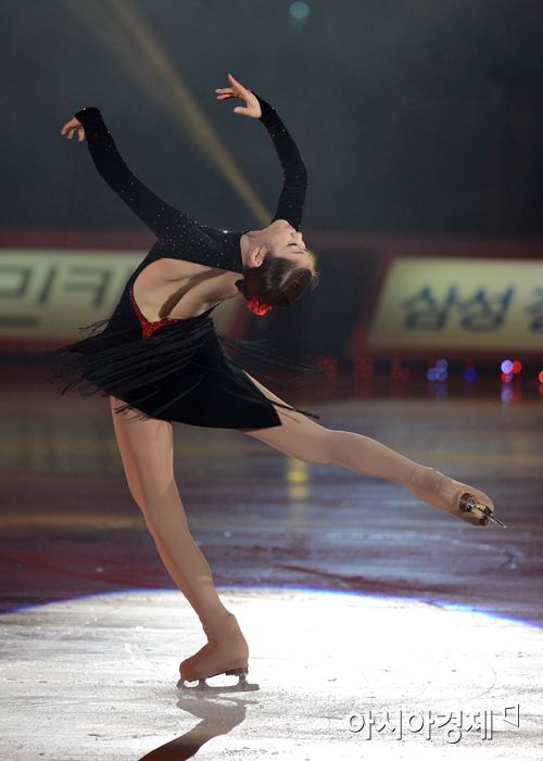 [포토] 김연아 '피겨여왕의 회전'