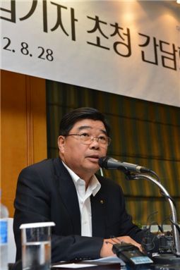 신동규 농협금융 회장 "경쟁력 강화 위해 중장기 M&A"