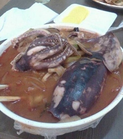 인심후한 중국집, "오징어 크기가 대박!"