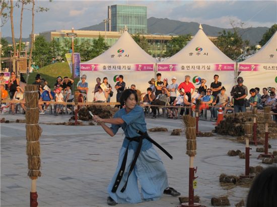 2011년 '무술축제' 진검베기 시연