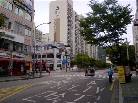 [르포]“전세 재계약해도 중소형만 올라”