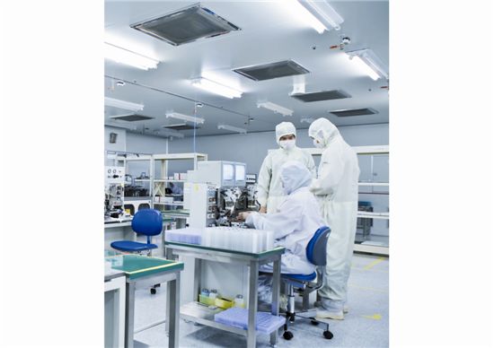 ‘숫누에’가 고개 숙인 남성 살린다! 