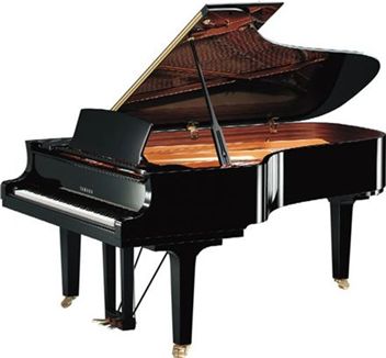 야마하코리아의 CX시리즈 피아노 중 하나인 C7X 그랜드피아노.