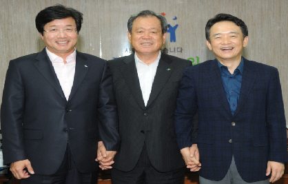 염태영 수원시장, 이지송 LH공사 사장,남경필 의원(왼쪽부터)