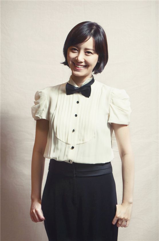 Ku Hye-sun poses in front of the camera at the Jecheon International Music and Film Festival hosted in Jecheon, South Korea, from August 9 to 15, 2012. [Lee Jin-hyuk/10Asia]