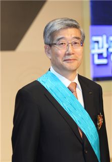 송용덕 롯데호텔 대표, 금탑산업훈장 수상