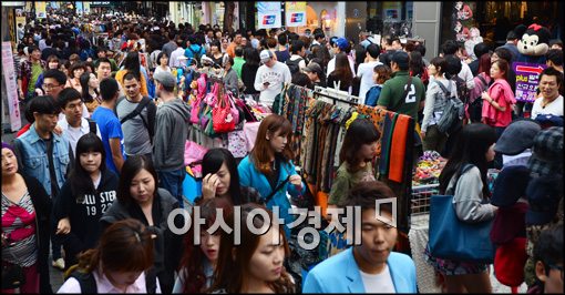 [포토]마지막 추석연휴, 명동 인파