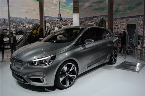[파리모터쇼]BMW 월드 프리미어.. '엑티브 투어러' 콘셉트카