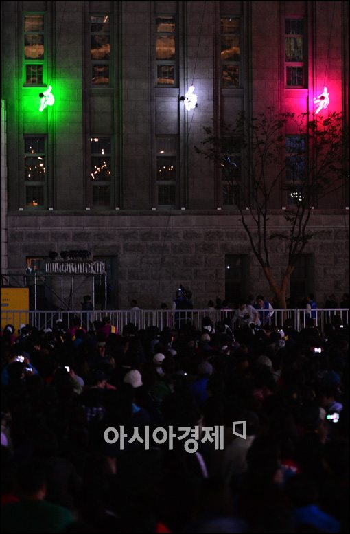 [포토]서울 밤 아래 펼쳐진 공연