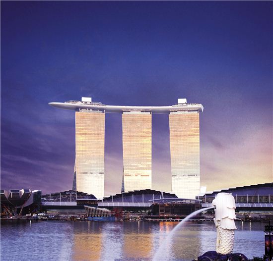 쌍용건설이 시공한 싱가포르 마리나베이샌즈 호텔.