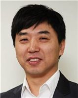 [데스크칼럼] '굿바이 잡스 1주기' 기로에 선 애플