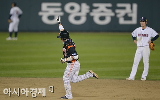 [포토] 용덕한 '역전포 쐈다'