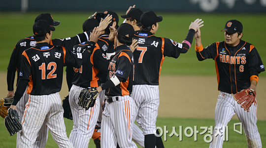 [포토] 롯데 '1승 남았다'