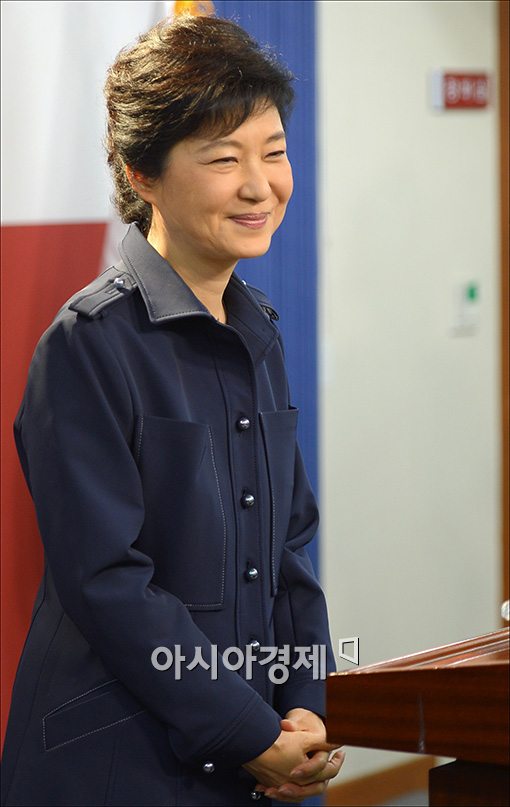 [포토]미소 짓는 박근혜 후보