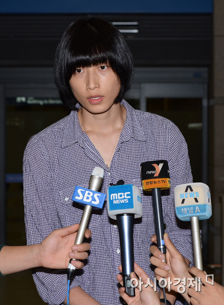 [포토] 귀국하는 김연경 '기자회견에서 다 말씀드리겠습니다'