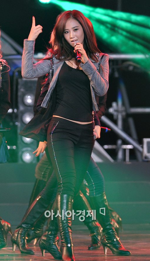 [포토]'소녀시대' 유리, 섹시미 폭발~
